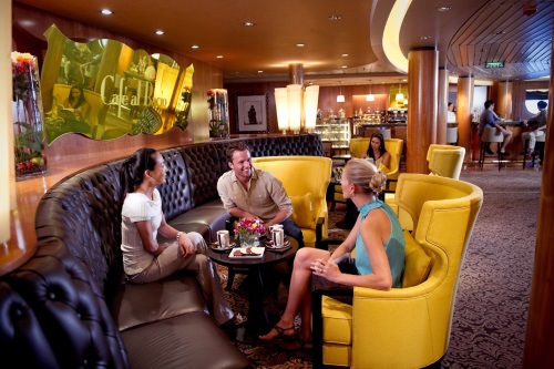 Celebrity Infinity cafe al baccio